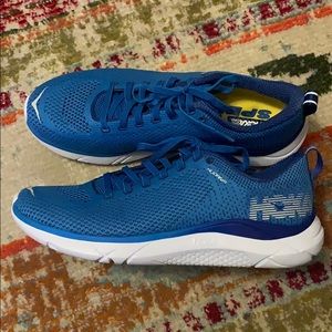 NWOT Women’s Hoka Running shoes